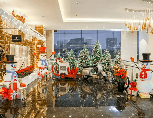 Ý nghĩa của việc trang trí khách sạn đón giáng sinh